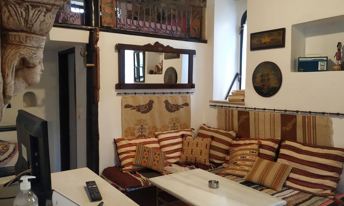 Sitia Cottage | Rustic Cretan House. Karidi Sitia Highlands