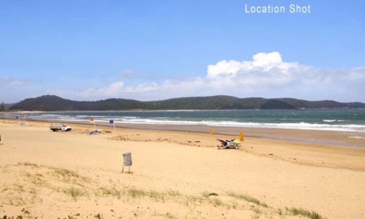 Umina Beach House | Sandy Feet on Berith St Umina Beach