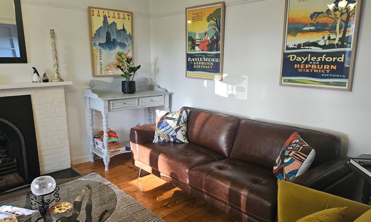Daylesford House | Sausalito- captivating 1950s retro residence