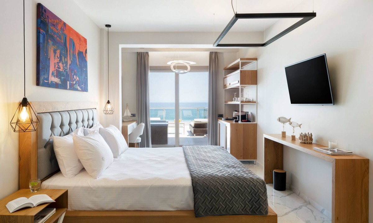 Polichrono Hotel | Sea Level Hotel