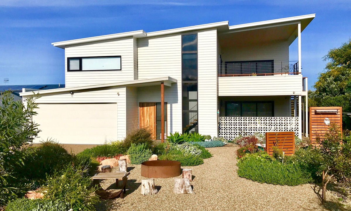 Goolwa Beach House | Sea Salt - Resort Style House at Goolwa Beach