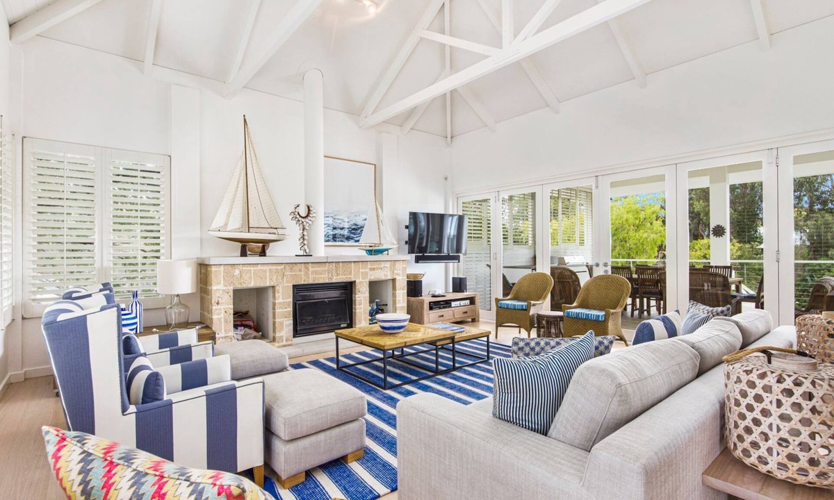 Portsea House | SEABIRD OASIS - PORTSEA