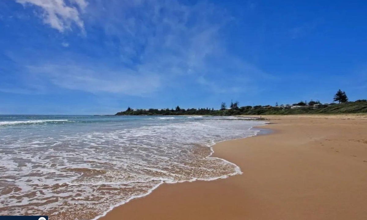 Culburra Beach House | Seacluded – centrally located to beautiful beaches