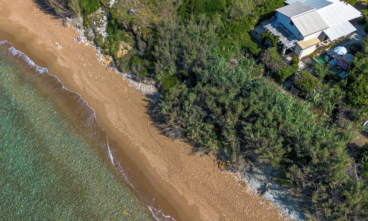 Ag. Georgios House | SEAFRONT Duplex Apartment with Attic "MYRTO"—for up to 5 Guests