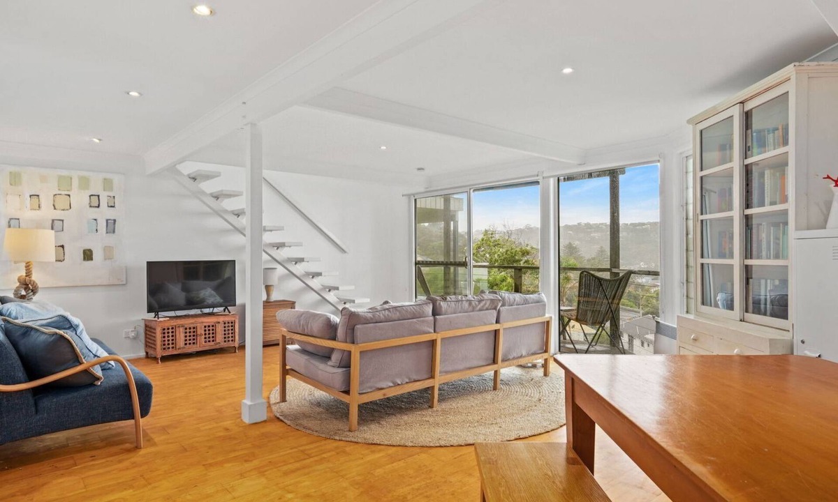 Copacabana House | Seas The Day