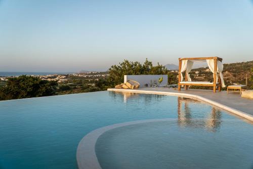 Xiro Chorio Villa | Seaview Villa The Infinite with Private Pool, BBQ & Ping Pong, 1,5km from beach