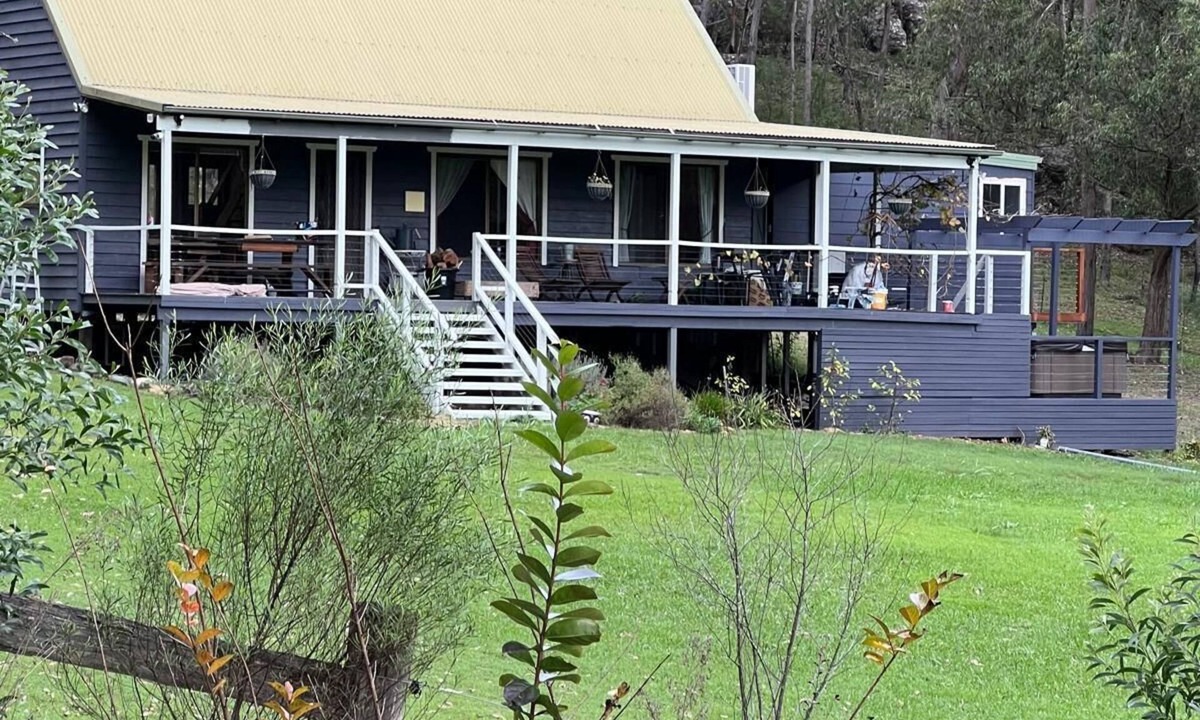 Wollombi House | Secluded escape in Historic Wollombi
