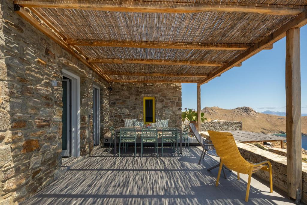 Serifos House | Serene Shore Serifos
