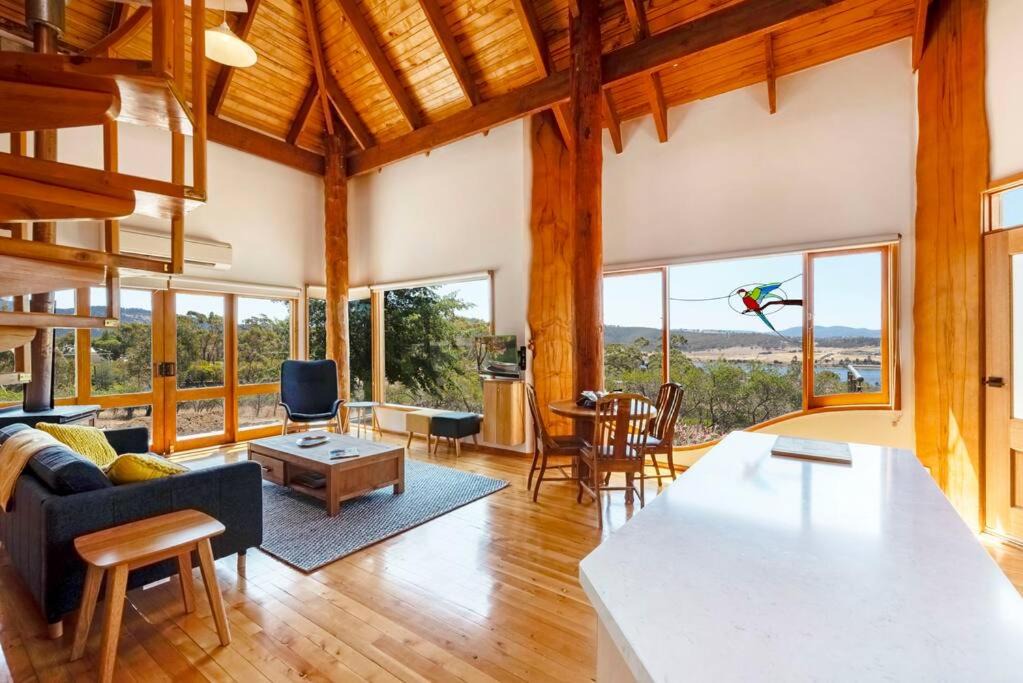 Granton House | SERENITY Relax Refresh Recharge