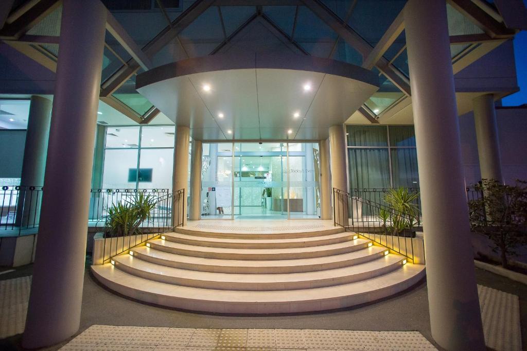 Modbury Hotel | Sfera's Park Suites & Convention Centre