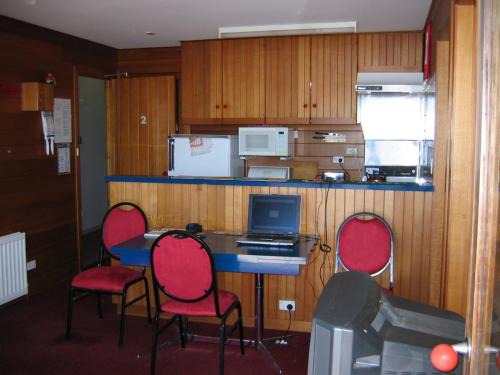 Shamrock | Hotham Heights