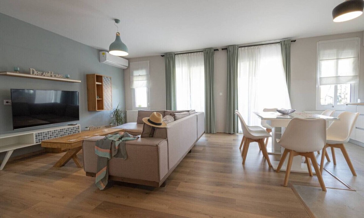 Nea Moudania Apartment | Simon Apartment by RentalsPro - Nea Moudania