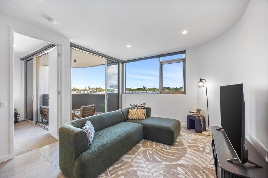 East Brisbane Apartment | Sinclair Apartments - Free Secure Parking
