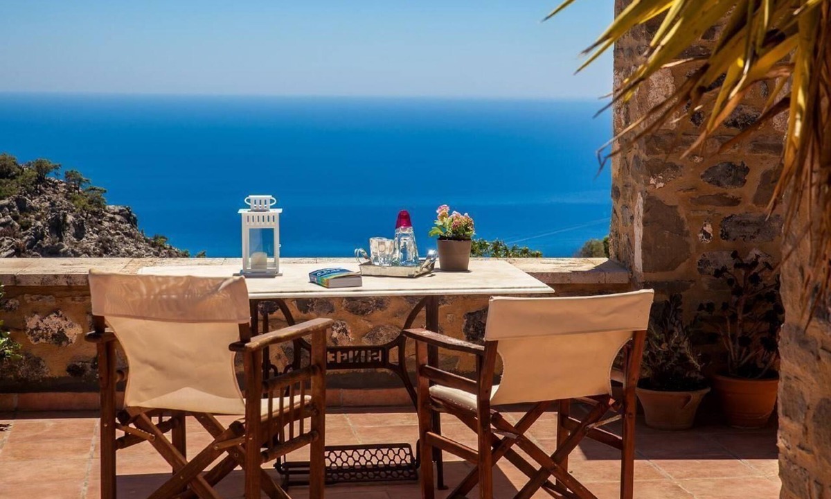 Anatoli House | SMARAGDA ART COUNTRY HOUSE PANORAMIC MEDITERRANEAN SEA VIEWS