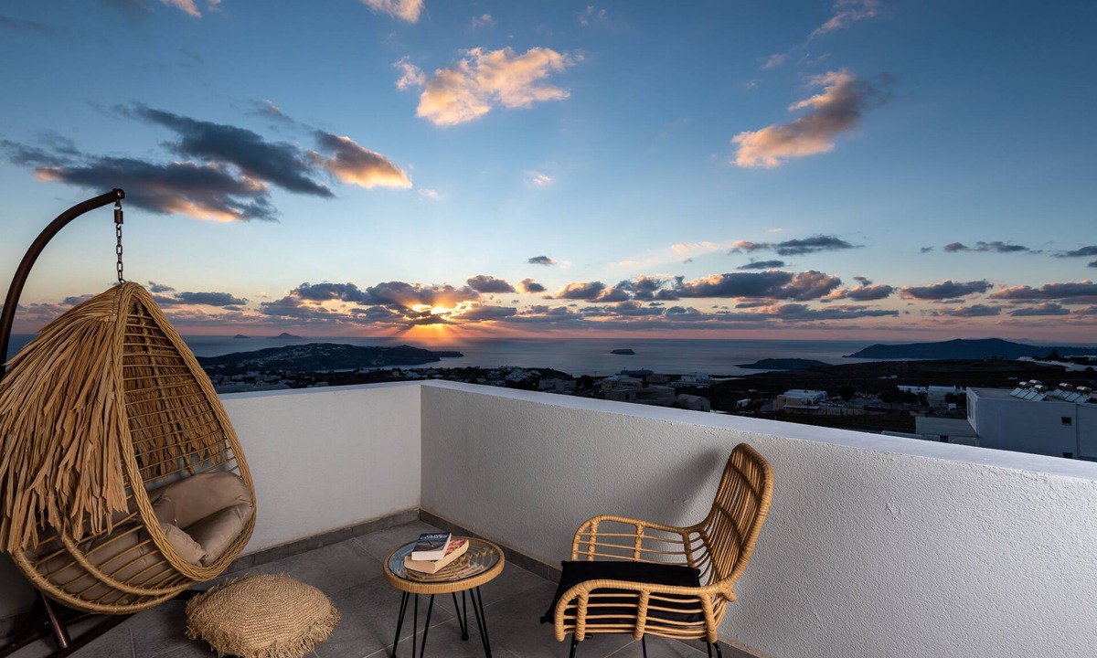 Pyrgos Hotel | Smy Orizontes Santorini