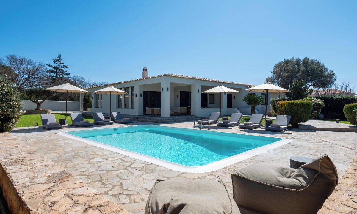 Lavreotiki Villa | Sounio Poseidon Villa, Bill & John Villas