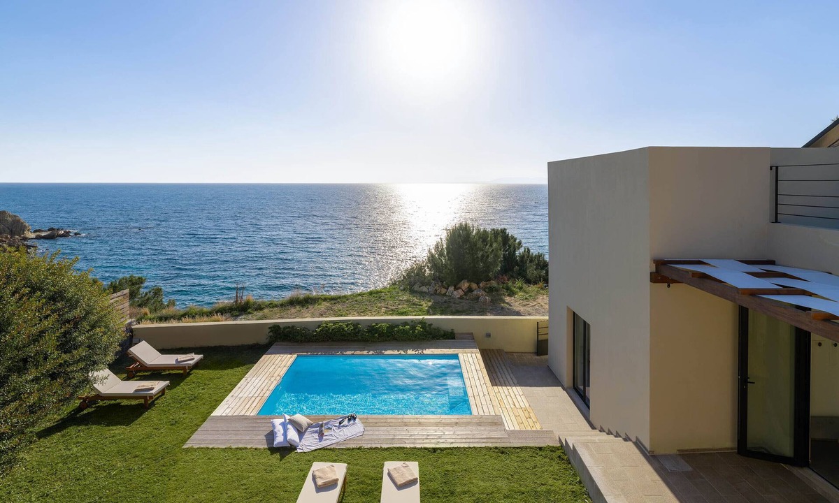 Pefkos Villa | South Key Villa in Gennadi