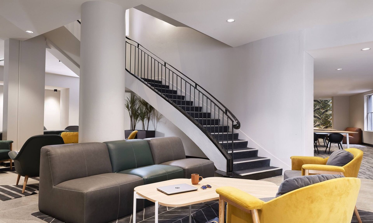 Preston House | Spacious Fully-furnished Studio Room With Utilities and Facilities Included