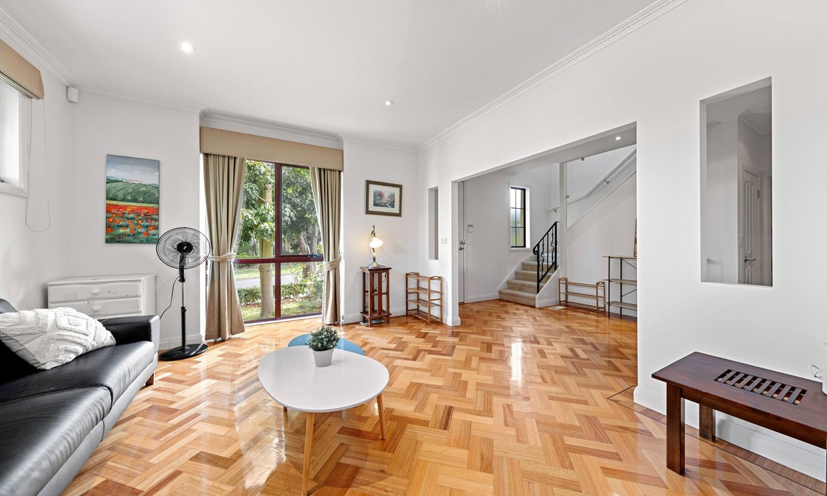 Glen Waverley House | Spacious home in heart of GLEN