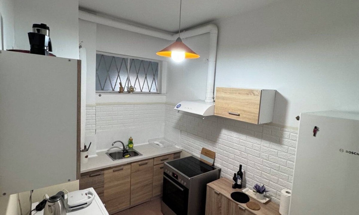 Zografos Apartment | Spacious sunny apartment
