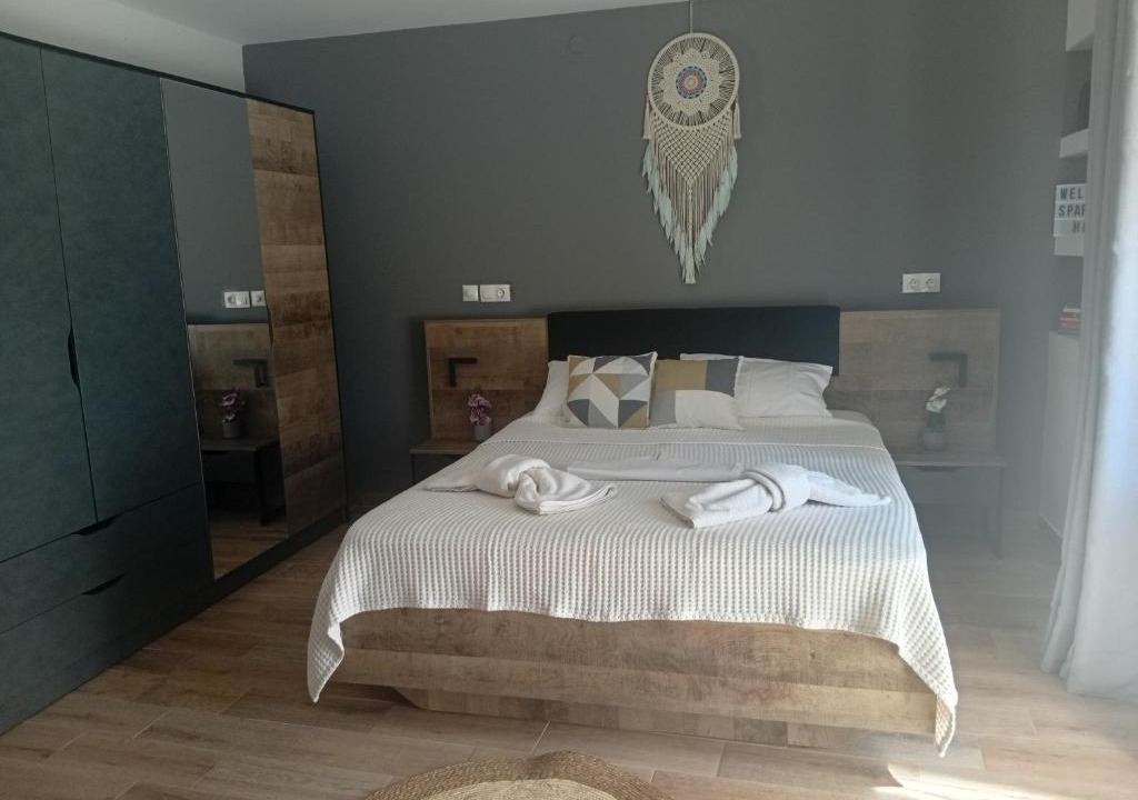 Votsi Apartment | Spartines home