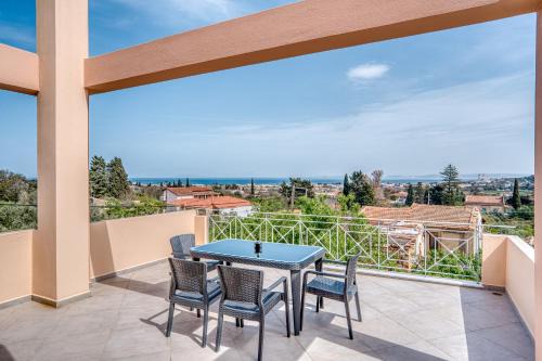 Kambos Apartment | Spiladia Luxury Apartment