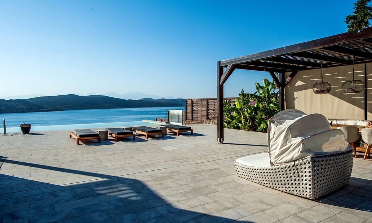 Elounda Villa | Splendid Crete Villa | Villa White - Blue | 5 Bedrooms | Private Heated Pool