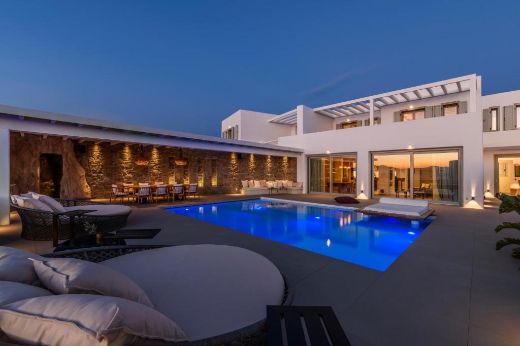 Mykonos Town Villa | Splendid Mykonos Luxury Villas & Suites