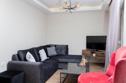 Drama Apartment | ST. BARBARA