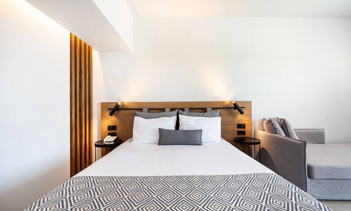 Psalidi Apartment | Standard Double Room – Inland View