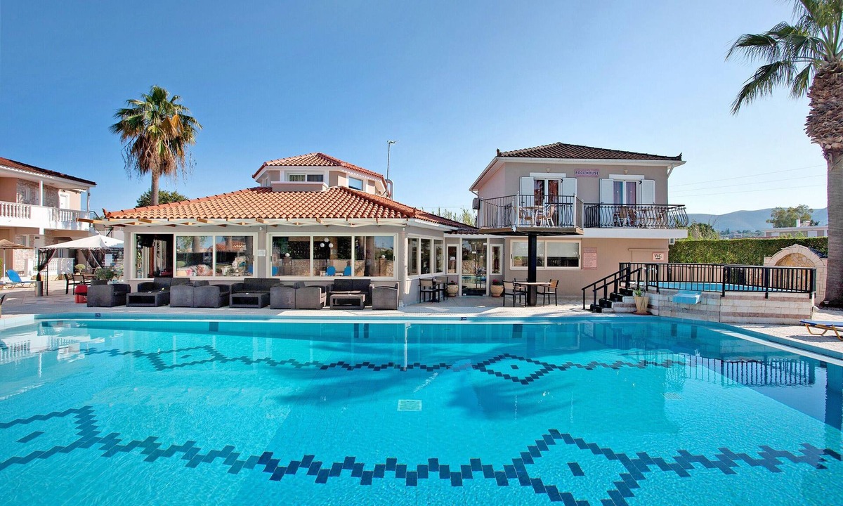 Agrilia Apartment | Standard Studio "Paradise Zante Standard Studio 1" with Shared Pool & Wi-Fi