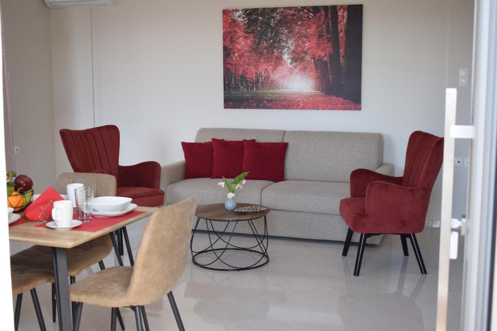 Paralia Vergas Apartment | Studio Holiday Kalamata 2