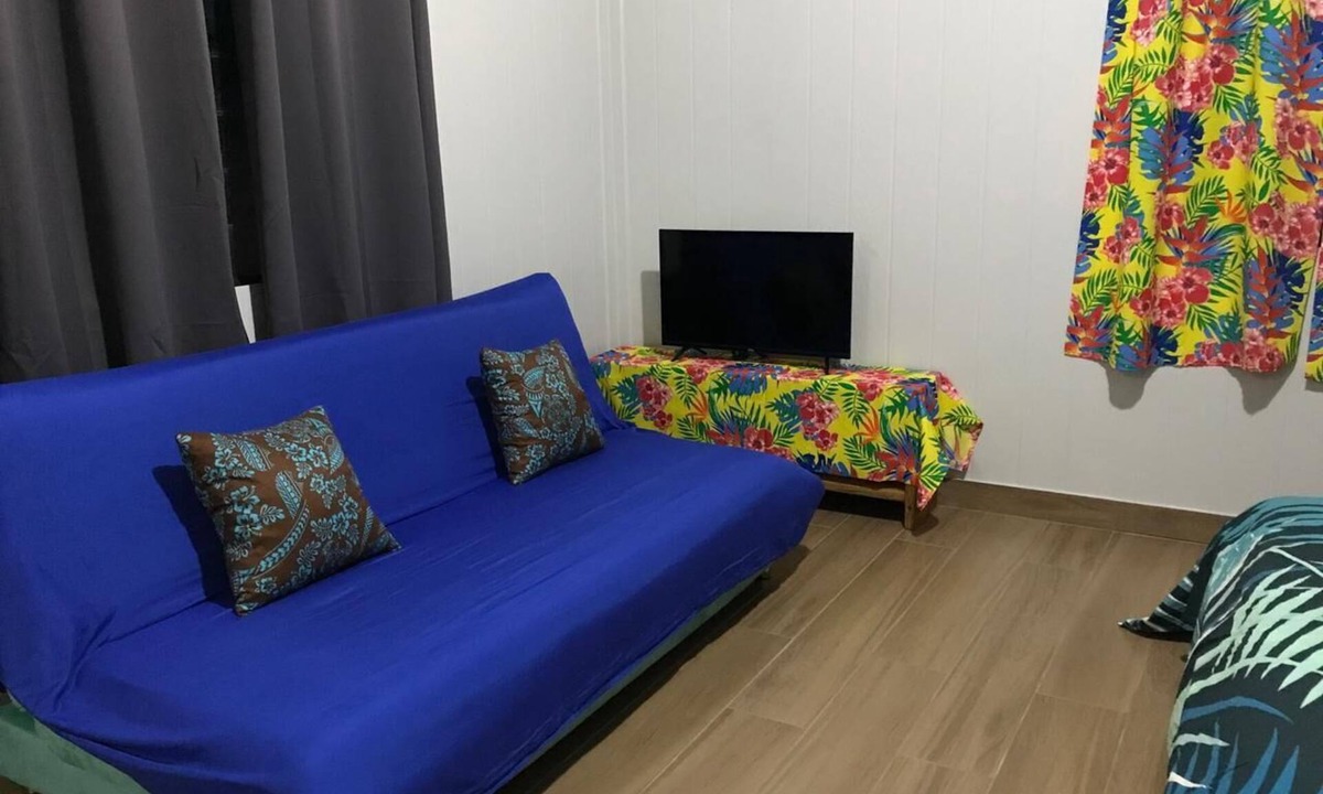 Bora Bora Apartment | Studio next to the sea and large garden