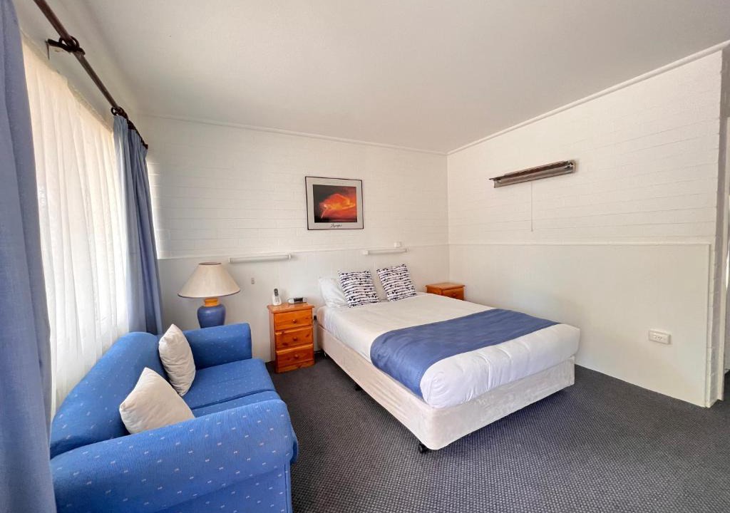 Balranald Hotel | Sturt Motel Balranald