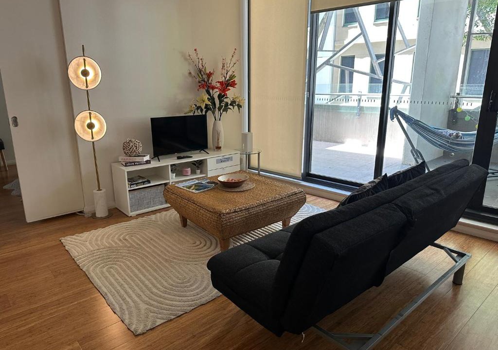 Chinatown Apartment | Stylish 1 bedroom best location