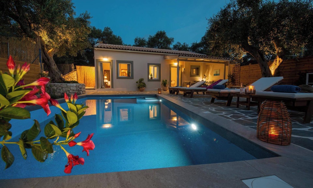 Gaios Villa | Suite Home Villa nYour Paxos Paradise – Pool, Garden, Beaches Just Steps Away