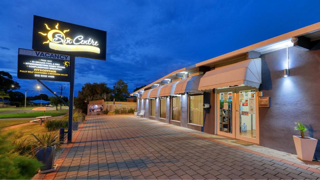 Swan Hill Hotel | Sun Centre Motel