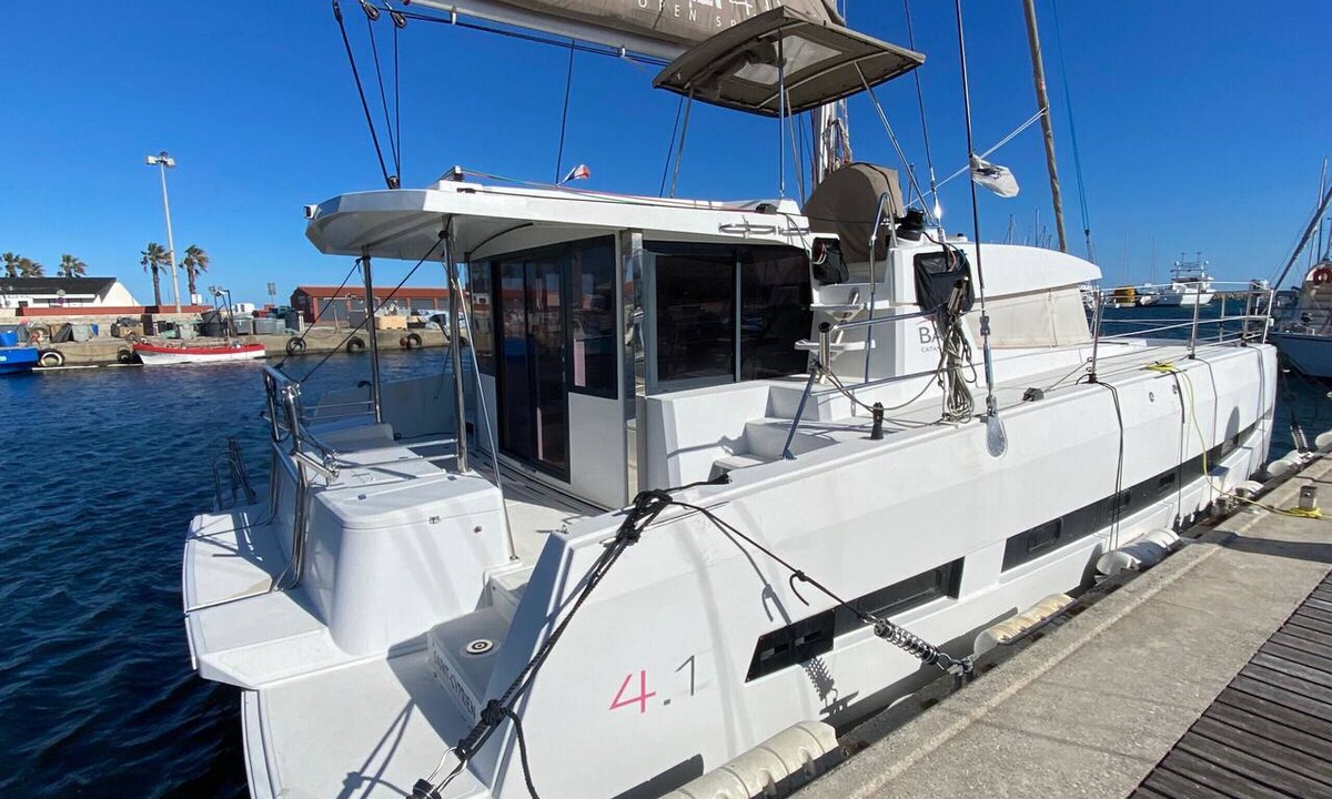 Lefkada Boat Rental | Sun-Kissed Sailing Adventure in the Ionian Islands, Lefkada