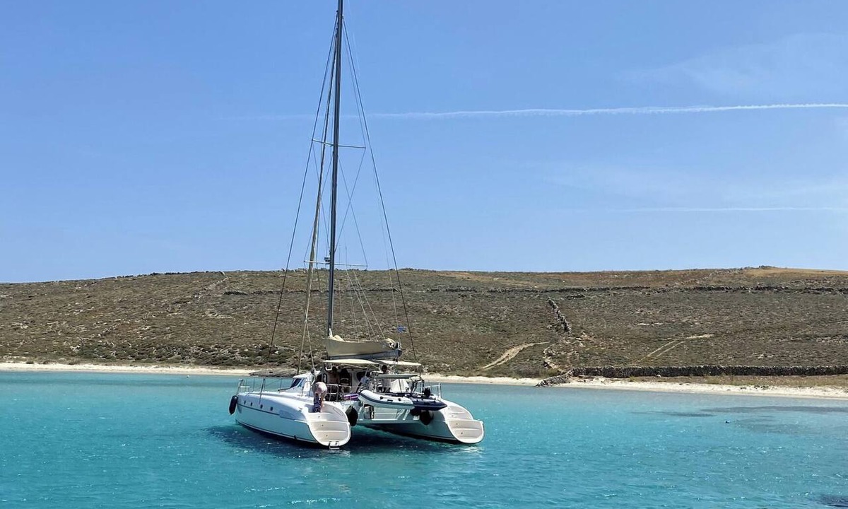 Mykonos Boat Rental | Sun-Kissed Sailing Adventure in Islas Cícladas, Mykonos