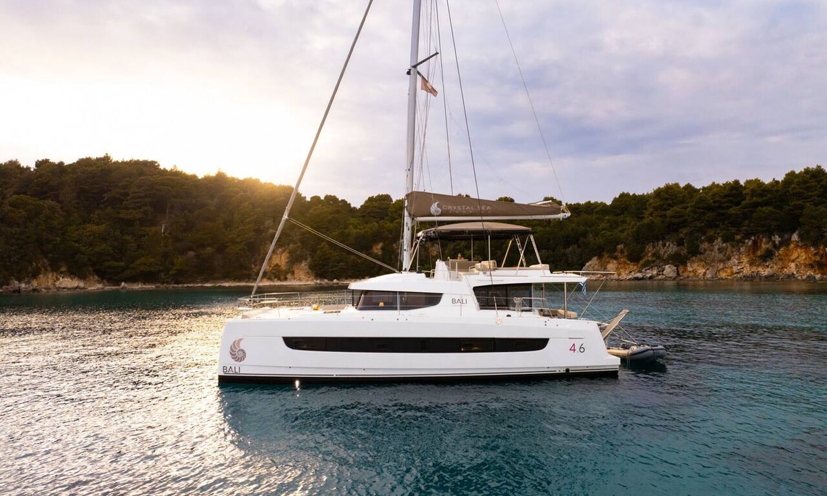 Preveza Boat Rental | Sun-kissed Sailing Adventure in the Ionian Islands