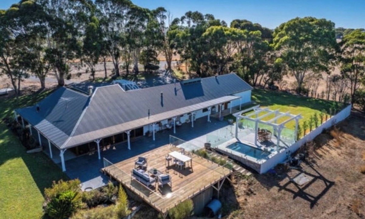 Kuitpo Other | SUN RANCH- The perfect entertainer with unrivalled vistas & sunsets in privacy.