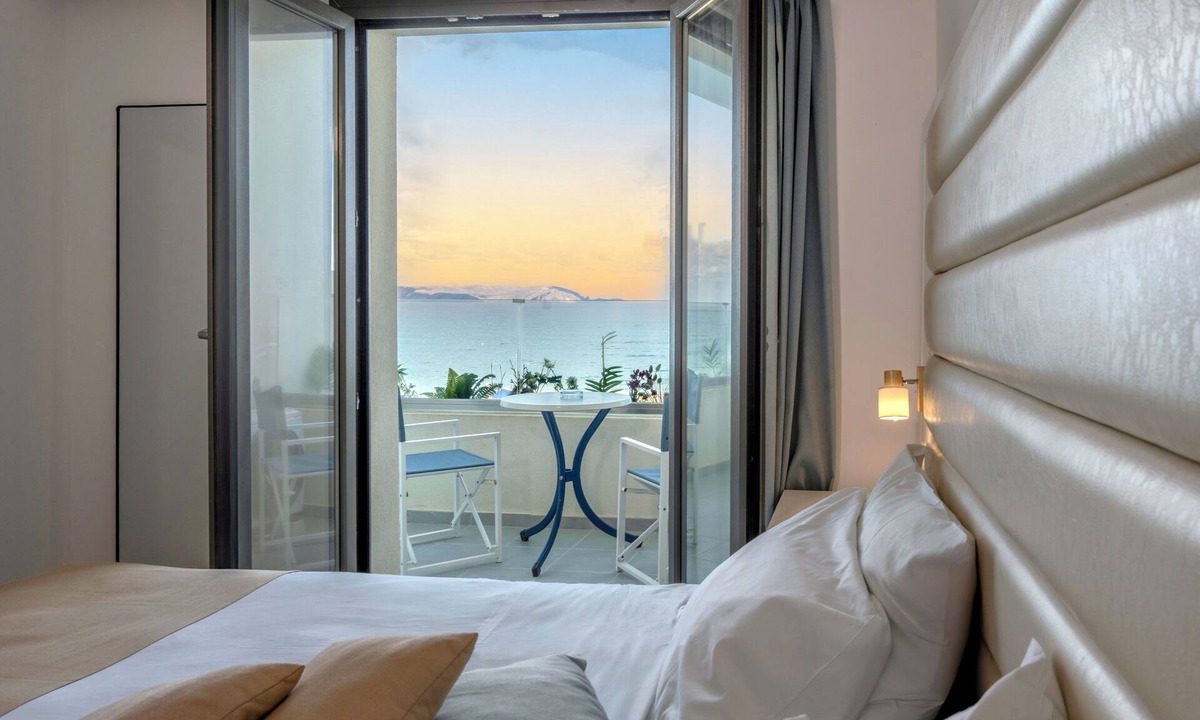 Kokkini Chani Hotel | Sunset Beach Hotel
