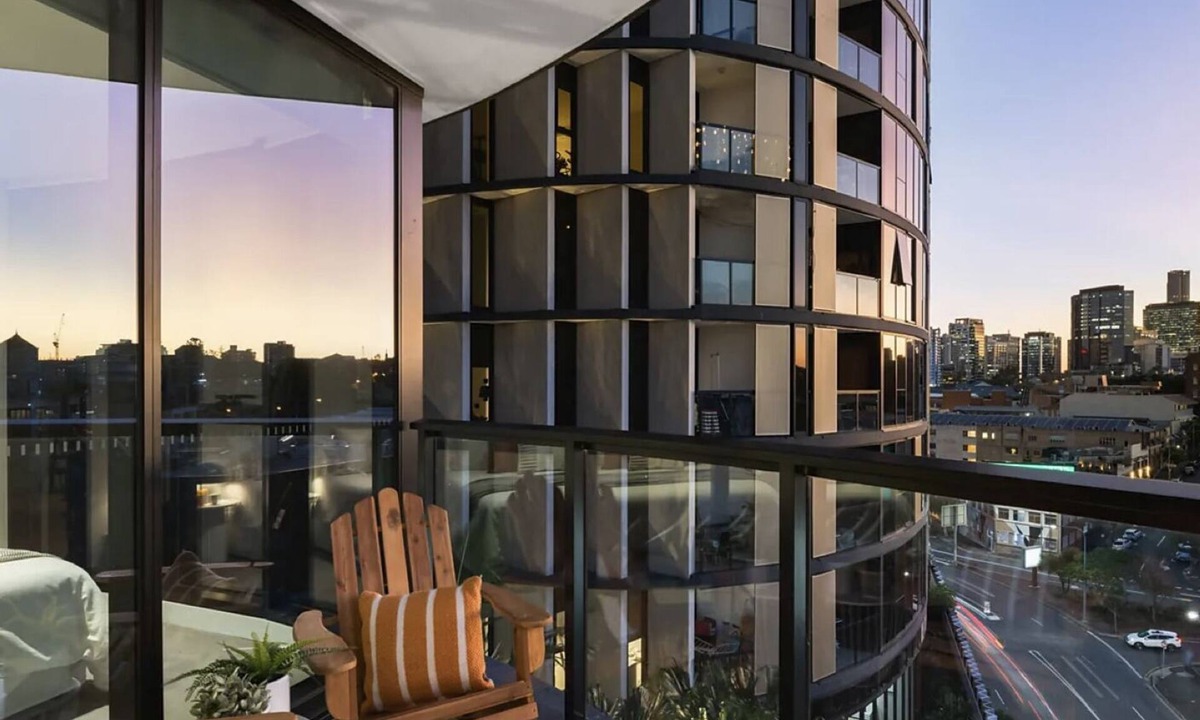 Fortitude Valley Apartment | *SUNSET view RESORT apartment BEST location*