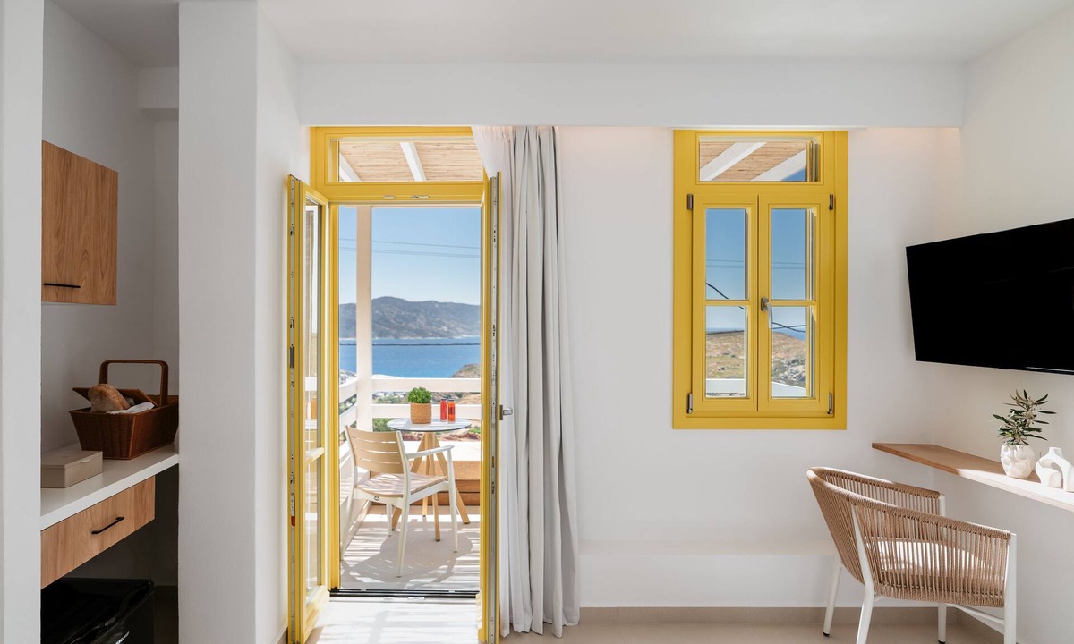 Psathi House | Superior Suite with Private Pool and Seaview