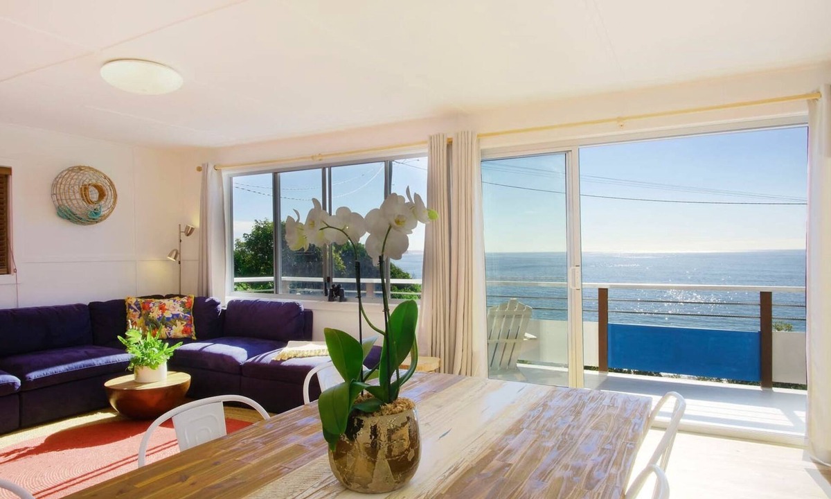 Surf Shack Boat Beach | Seal Rocks