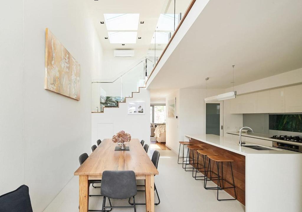 Geelong House | Swanston Sands - Sophisticated Comfort by the Beach