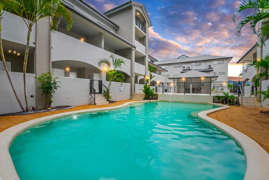 Parramatta Park Apartment | Terraces on Martyn - A Breezy Tropical Pool Retreat