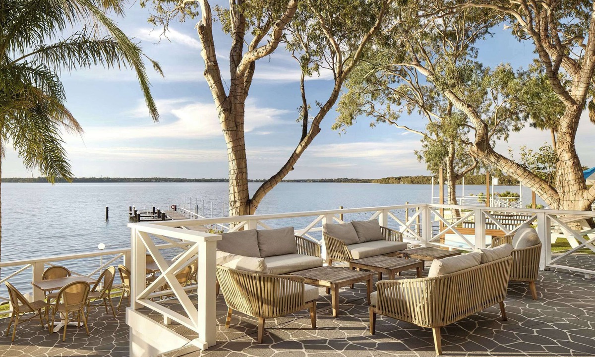 Toukley Hotel | The Beachcomber Hotel & Resort, an Ascend Collection Resort