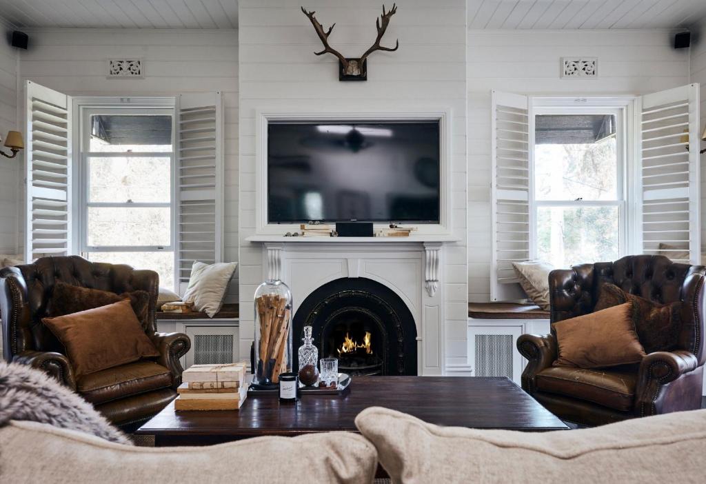 Sassafras Villa | The Blackwood Sassafras
