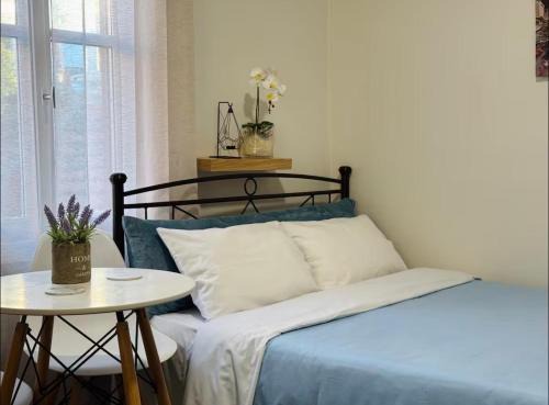 Mytilene Apartment | The Central Retreat 3